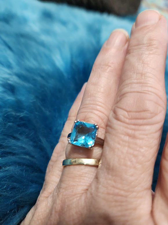 Deep Waters - Blue Emerald Cut Gem Adjustable Ring