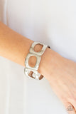 In Oval Your Head - Silver Airy Oval Cut Outs Stretchy Bracelet