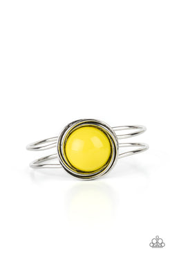 Take it From the Pop - Yellow Oversized Bead Hinged Bracelet