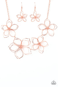 Flower Garden Fashionista - Copper Wire Twists Oversized Blossoms Short Neclace