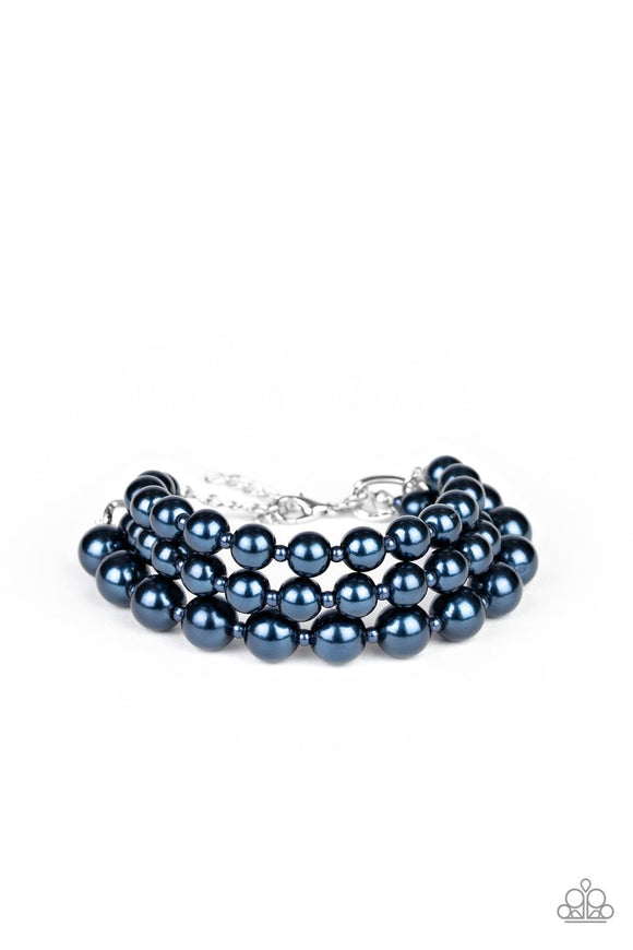 Total Pearl-Fection - Blue Bubbly Pearls Clasp Bracelet