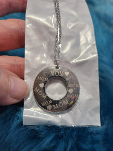 Round Mom Pendant - Silver Ring Pendant with the Words Mom and Hearts White Rhinestones Short Necklace