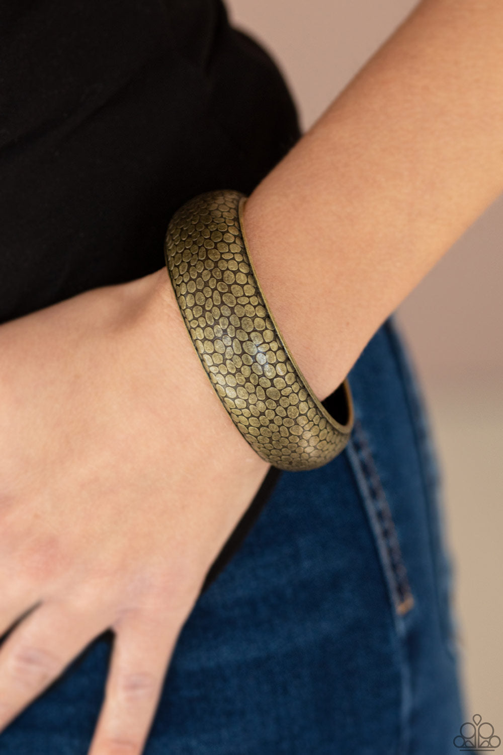 Urban Wildlife - Brass - Silver Metallic Python-Like Pattern Oversized  Thick Bangle Bracelet
