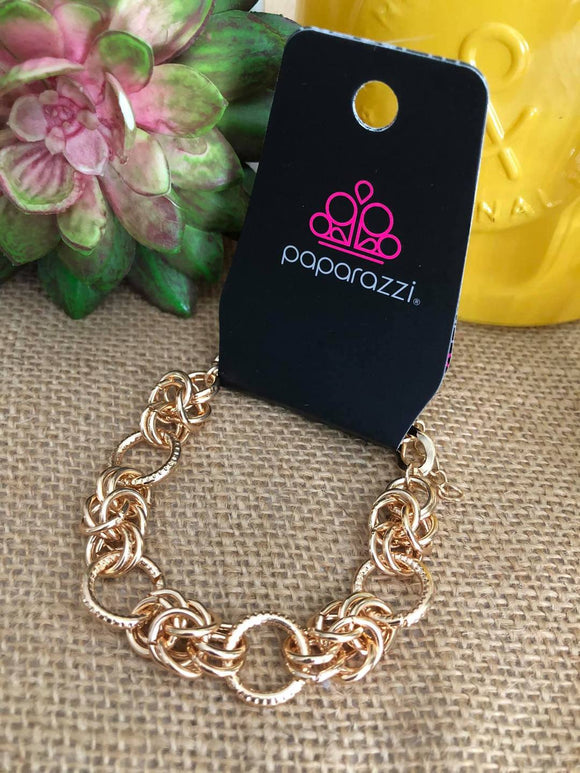 Big City Chic - Gold Clasp Bracelet - Fashion Fix Exclusive -  Paparazzi Accessories