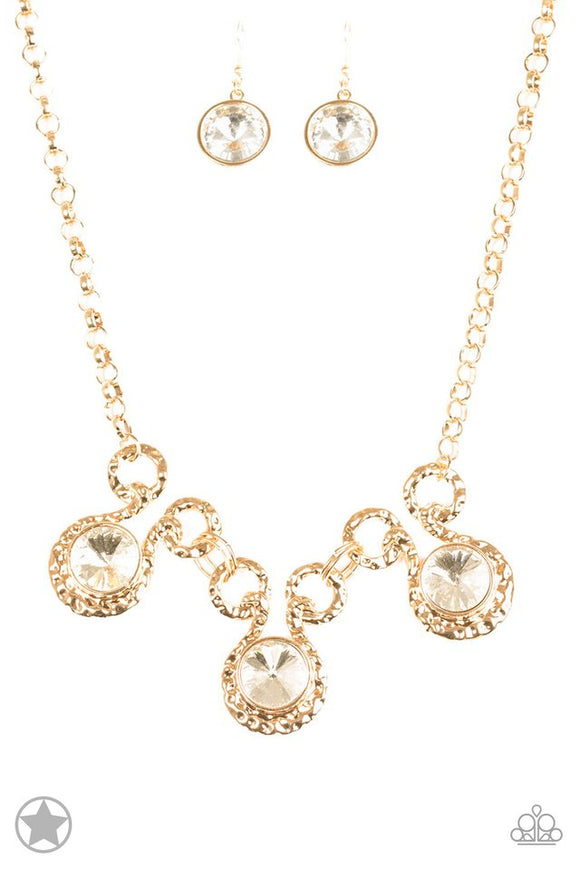 Hypnotized - Gold Oval Rings Short Necklace