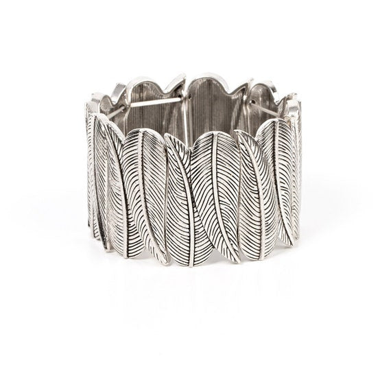 Cabo Canopy - Silver Feather-Like Pairs of Overlapping Leaf Frames Stretchy Bracelet