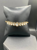 Lusty Luster - Gold Heart Clasp Bracelet - Fashion Fix Exclusive - May 2022