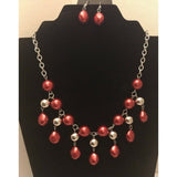 Queen of the Gala - Red - Green Pearls Short Necklace