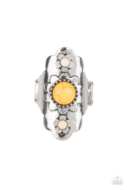 Badlands Garden - Multi Yellow and White Stones Silver Flower Wide Band Ring